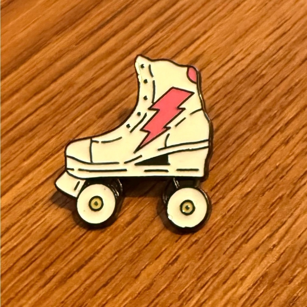 Women’s Accessories White Roller Skates with Pink Lightening Bolt Enamel pin